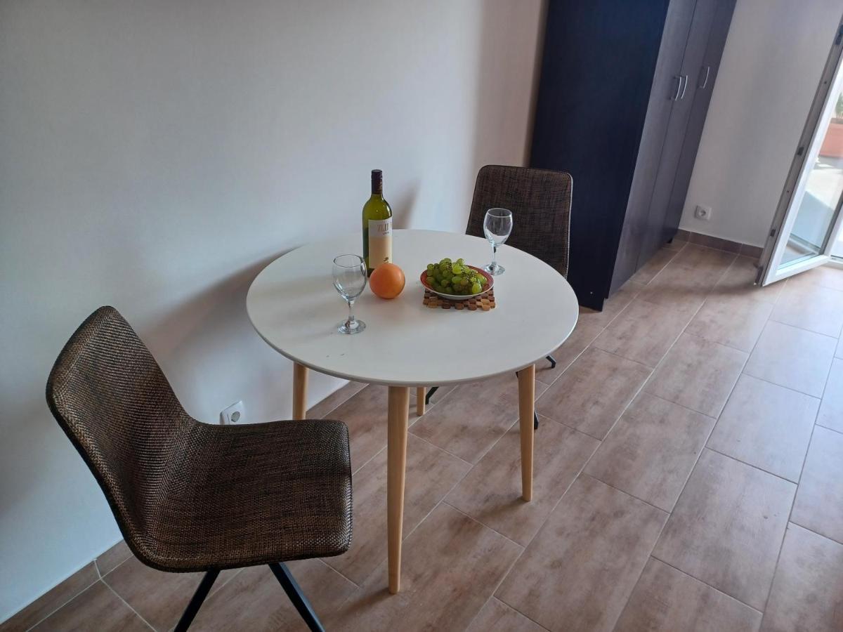 Apartmani Miletic Єлса Екстер'єр фото