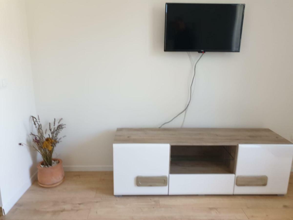 Apartmani Miletic Єлса Екстер'єр фото